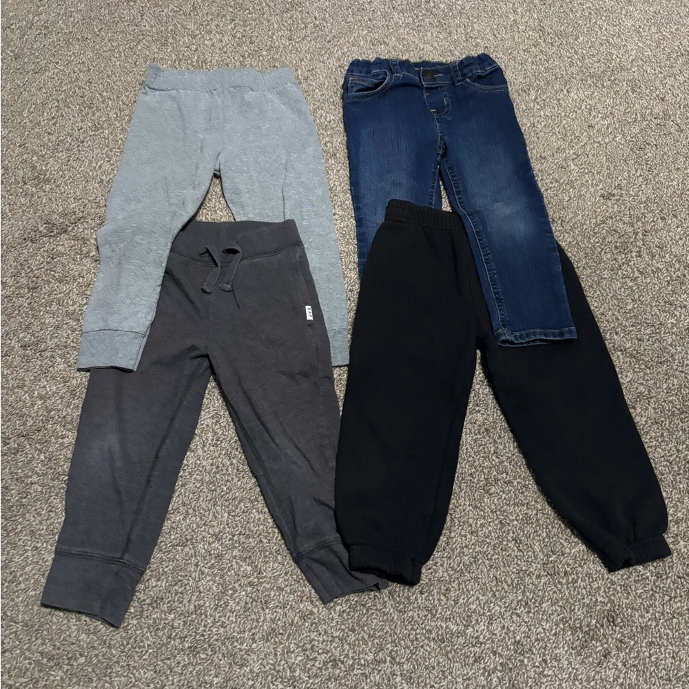 GAP/Garanimals Kids Jeans and Joggers - Blue, Gray, Black size 3T
